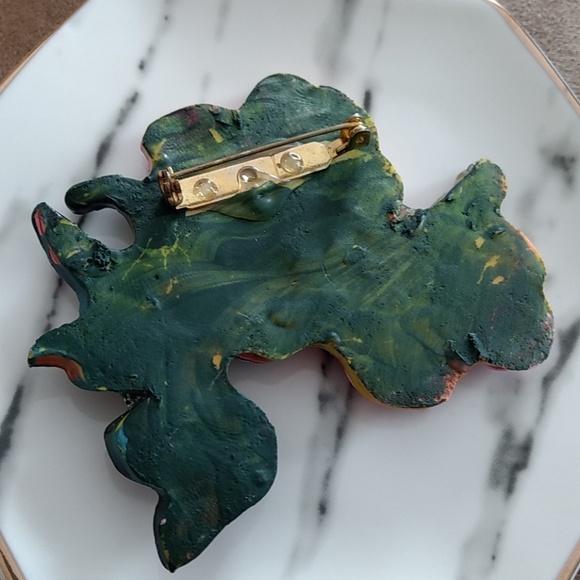 💰Hand painted pin - Picture 2 of 2